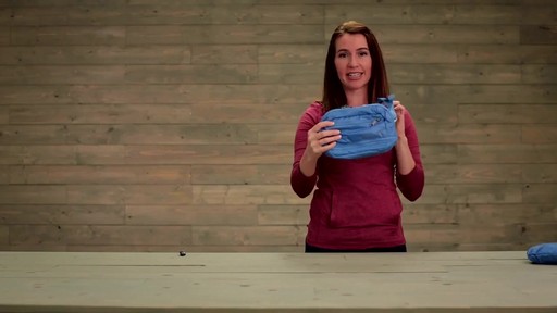 Eagle Creek 2-in-1 Waistpack/Shoulder Bag - image 3 from the video